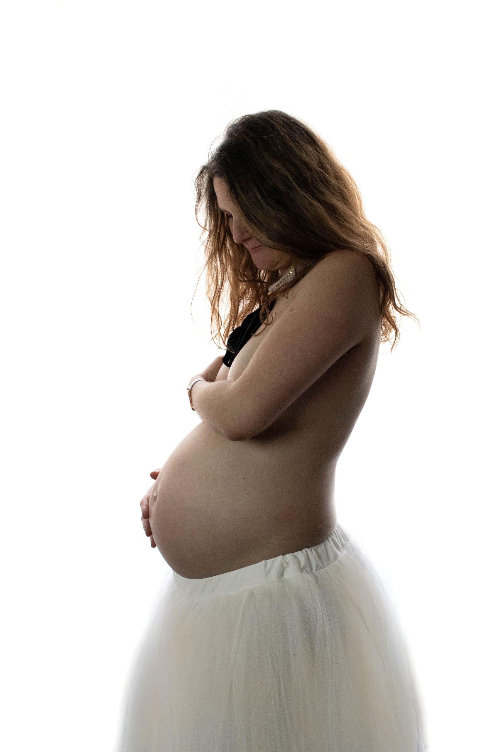 photographe grossesse femme enceinte photo contre-jour dénudé maternité