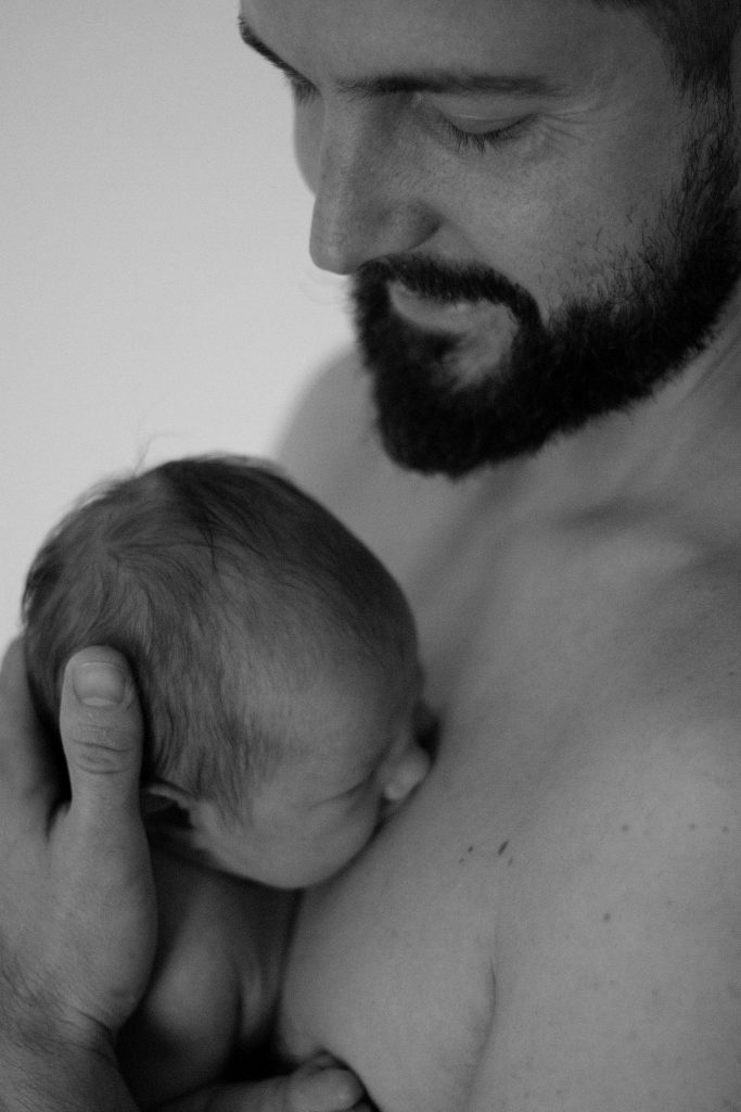 séance photo naissance, papa et bébé, à lorgues
