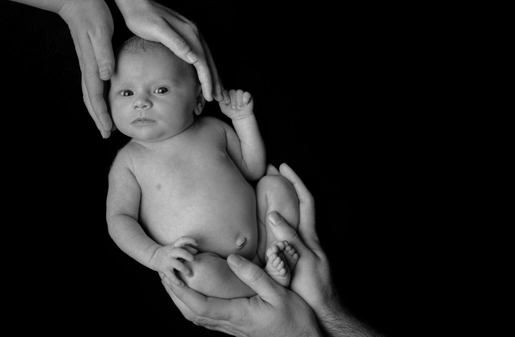 photographe naissance, black background, Lorgues
